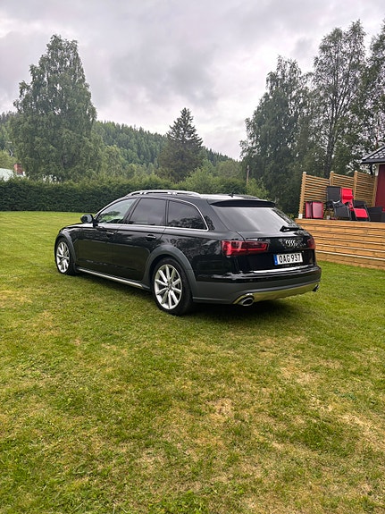 Audi A6 allroad 3 of 4