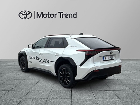 Toyota bZ4X 2 of 18