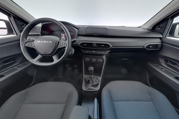 Dacia Sandero 7 of 13