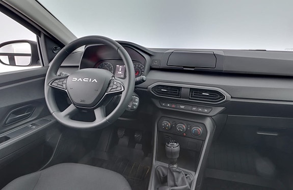 Dacia Sandero 8 of 13