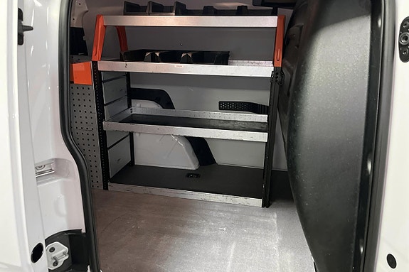 Volkswagen Caddy 16 of 25