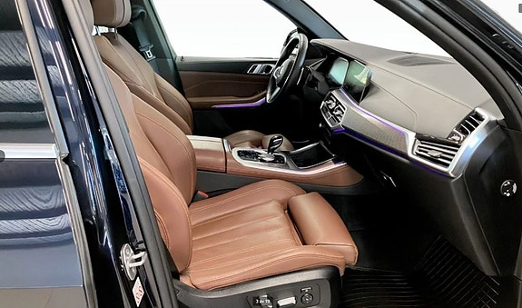 BMW X5 5 of 11