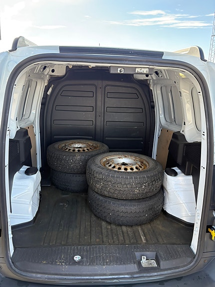 Ford Transit 4 of 4