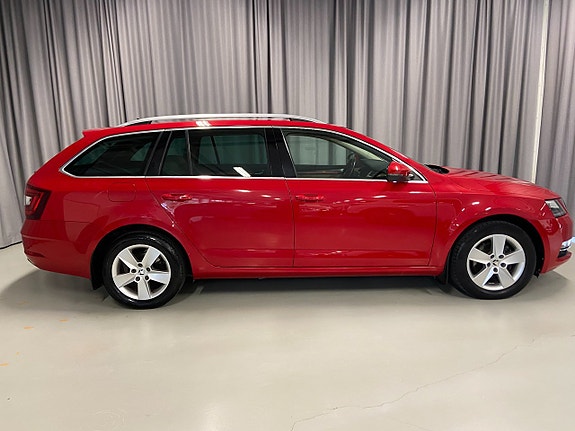 Skoda Octavia 4 of 27