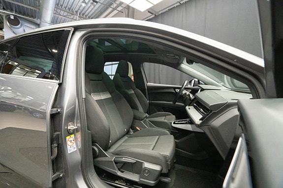 Audi Q4 e-tron 18 of 22