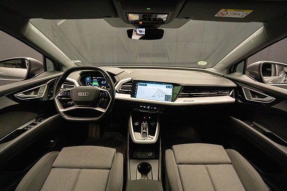 Audi Q4 e-tron 15 of 22