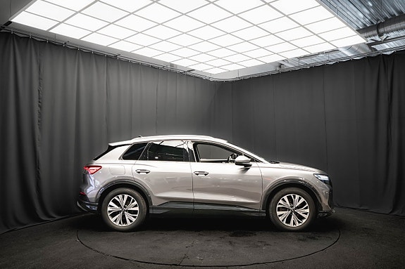 Audi Q4 e-tron 6 of 22