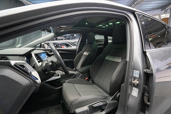 Audi Q4 e-tron 17 of 22