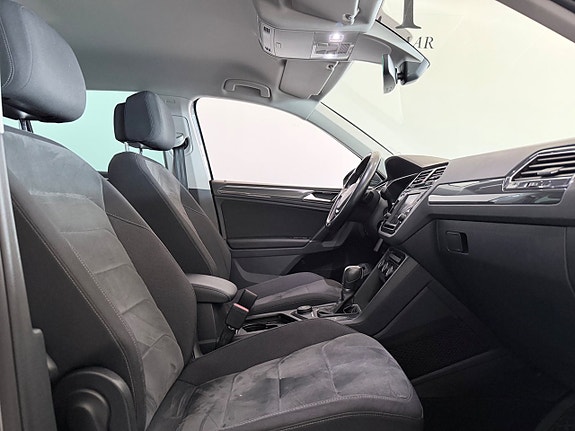 Volkswagen Tiguan 10 of 16