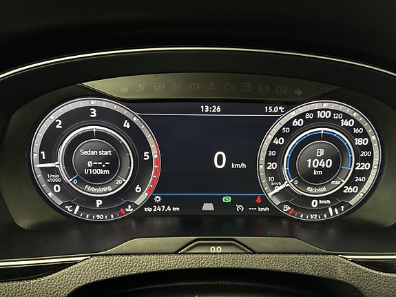 Volkswagen Passat Alltrack 11 of 27