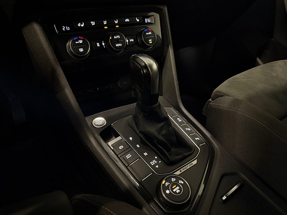 Volkswagen Tiguan 13 of 17