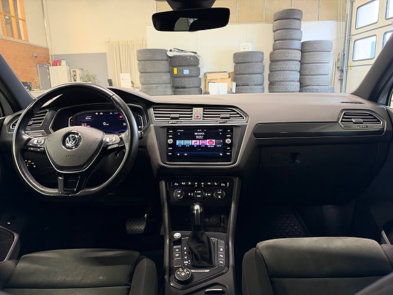 Volkswagen Tiguan 15 of 17