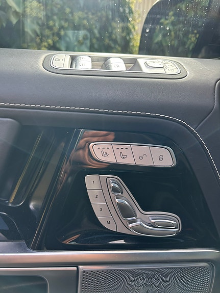 Mercedes-Benz G400 d 4 of 4