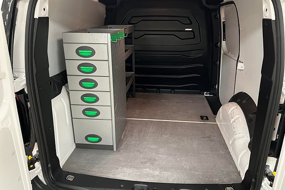 Volkswagen Caddy 17 of 24