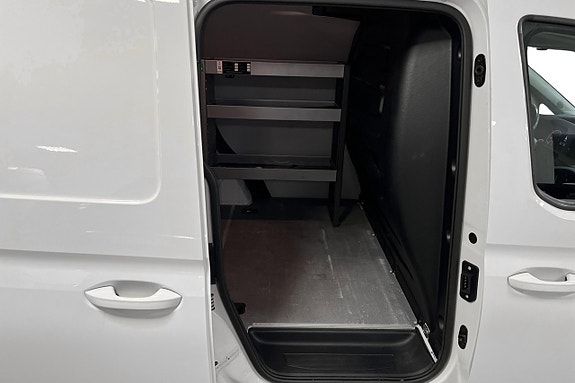 Volkswagen Caddy 16 of 24