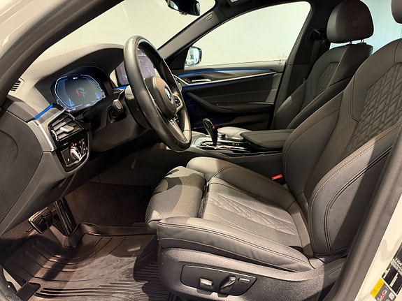 BMW 530e 10 of 18