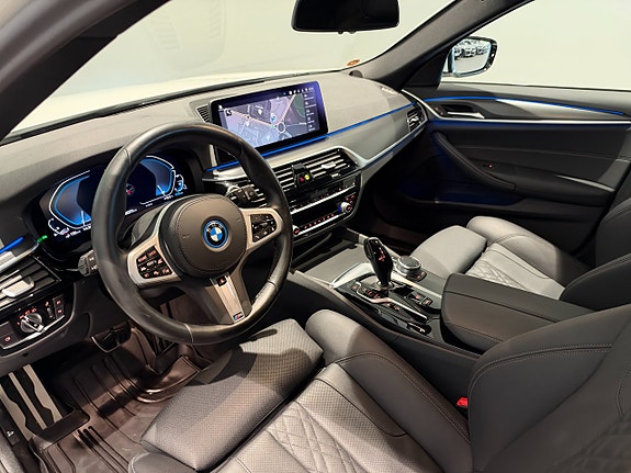 BMW 530e 11 of 18