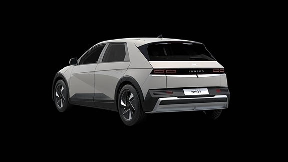 Hyundai Ioniq 5 2 of 4