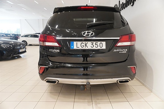 Hyundai Grand Santa Fe 6 of 14