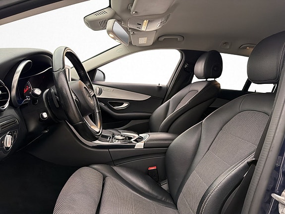 Mercedes-Benz C220 13 of 30