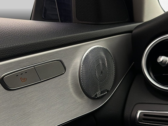 Mercedes-Benz C220 12 of 30