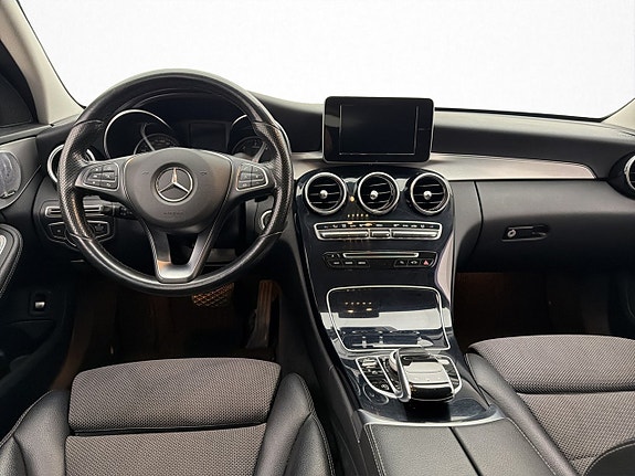 Mercedes-Benz C220 14 of 30
