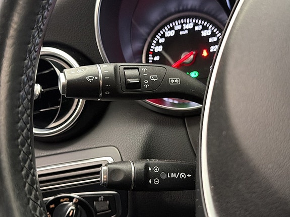 Mercedes-Benz C220 15 of 30