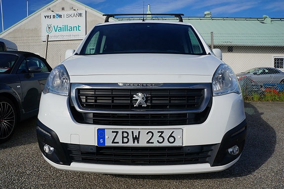 Peugeot Partner 2 of 8