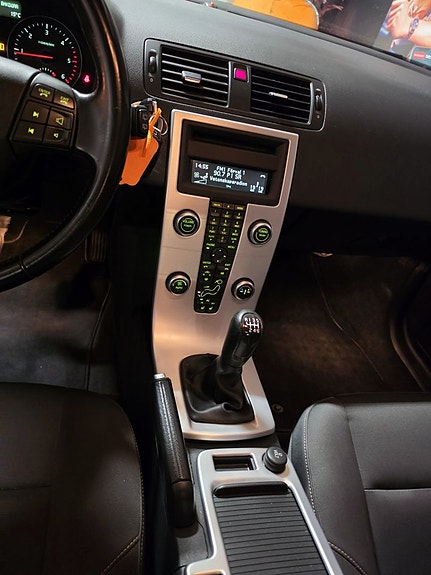 Volvo V50 12 of 19