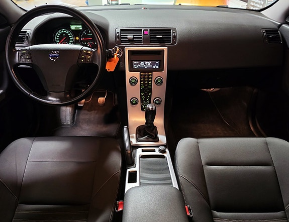 Volvo V50 11 of 19