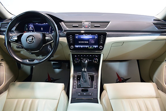 Skoda Superb 17 of 28