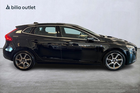 Volvo V40 7 of 29