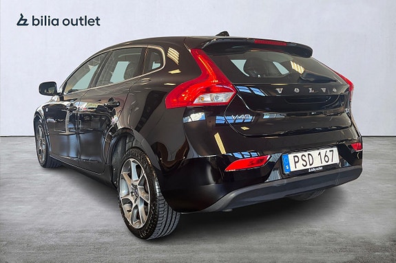 Volvo V40 4 of 29