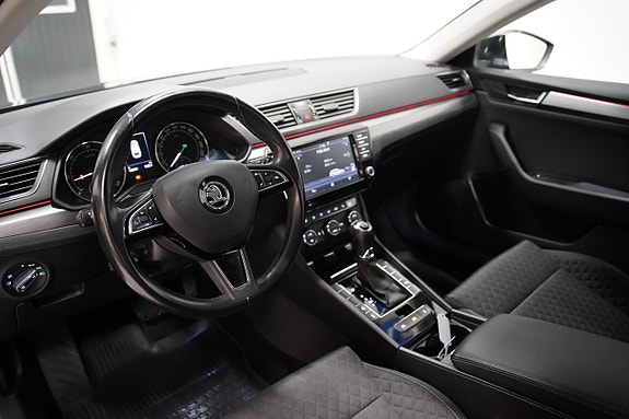 Skoda Superb 6 of 22