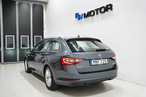 Skoda Superb 4 of 22