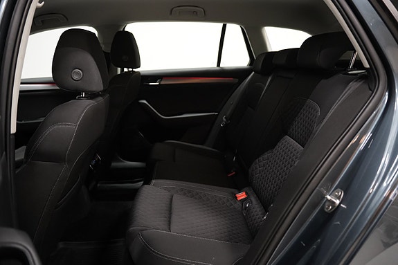 Skoda Superb 19 of 22