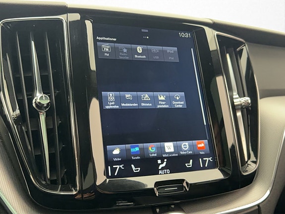 Volvo XC60 30 of 30