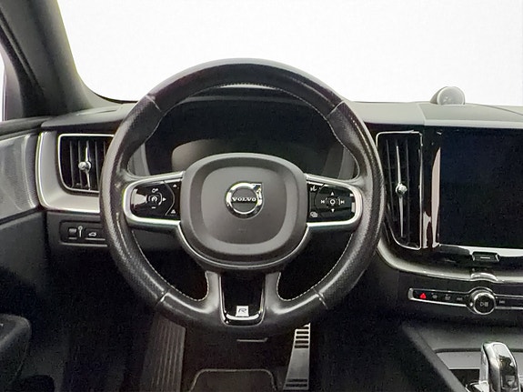 Volvo XC60 20 of 30