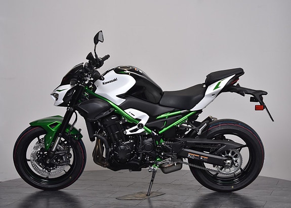 Kawasaki Z900 NY ÅRSMODELL! FINNS FÖR OMG LEV! 4 of 19