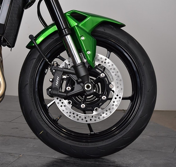 Kawasaki Z900 NY ÅRSMODELL! FINNS FÖR OMG LEV! 9 of 19
