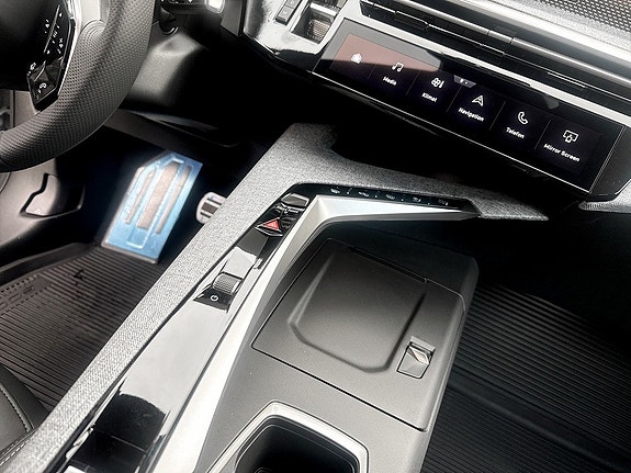 Peugeot 5008 13 of 14