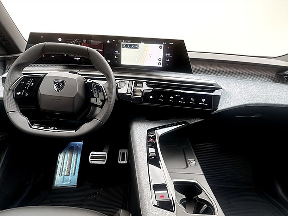 Peugeot 5008 3 of 14