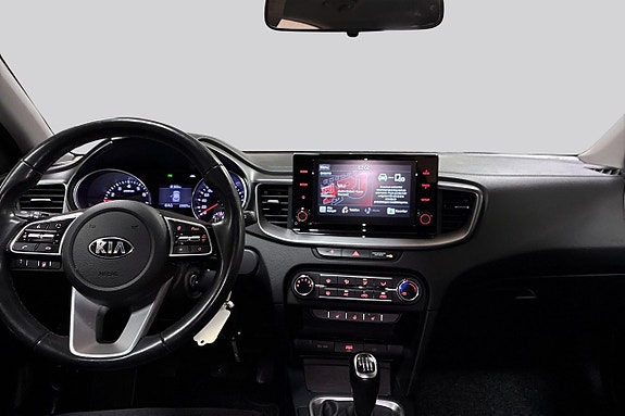 Kia Ceed 9 of 23