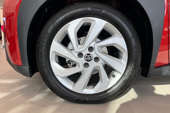 Toyota Aygo X 18 of 23