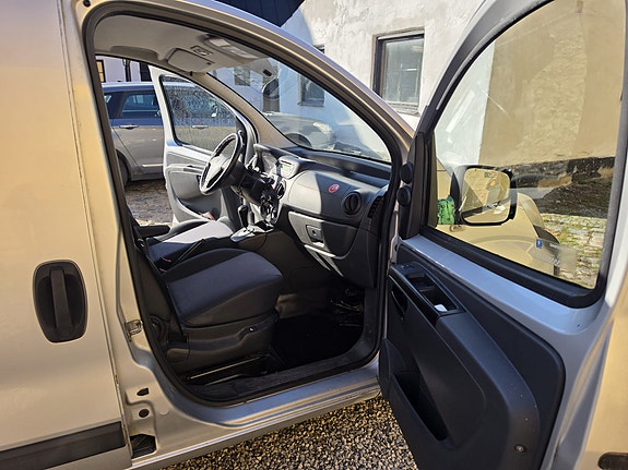 Peugeot Bipper 7 of 10