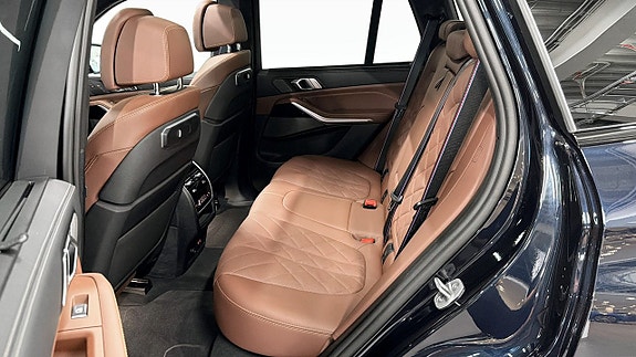 BMW X5 5 of 18