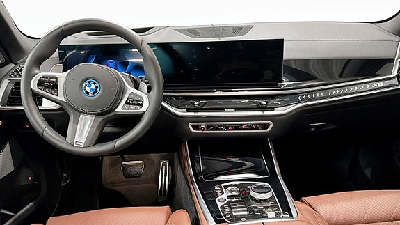 BMW X5 4 of 18