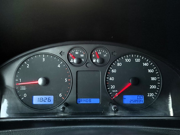 Volkswagen Transporter 14 of 19