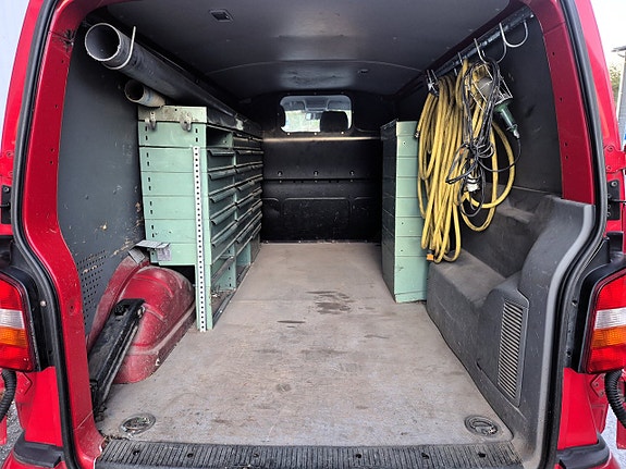Volkswagen Transporter 9 of 19