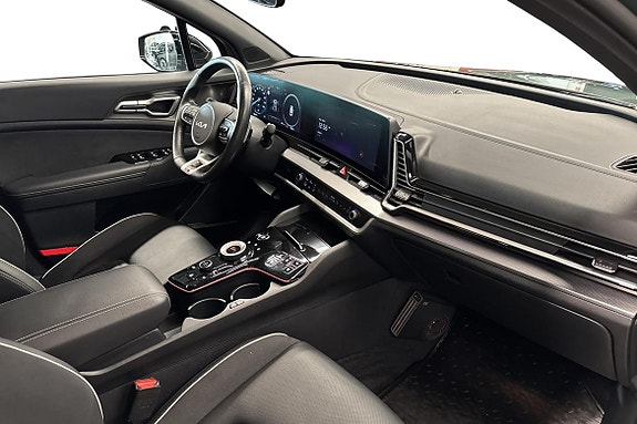 Kia Sportage 13 of 23